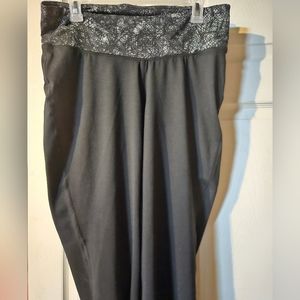 Champion full length yoga exercise pants